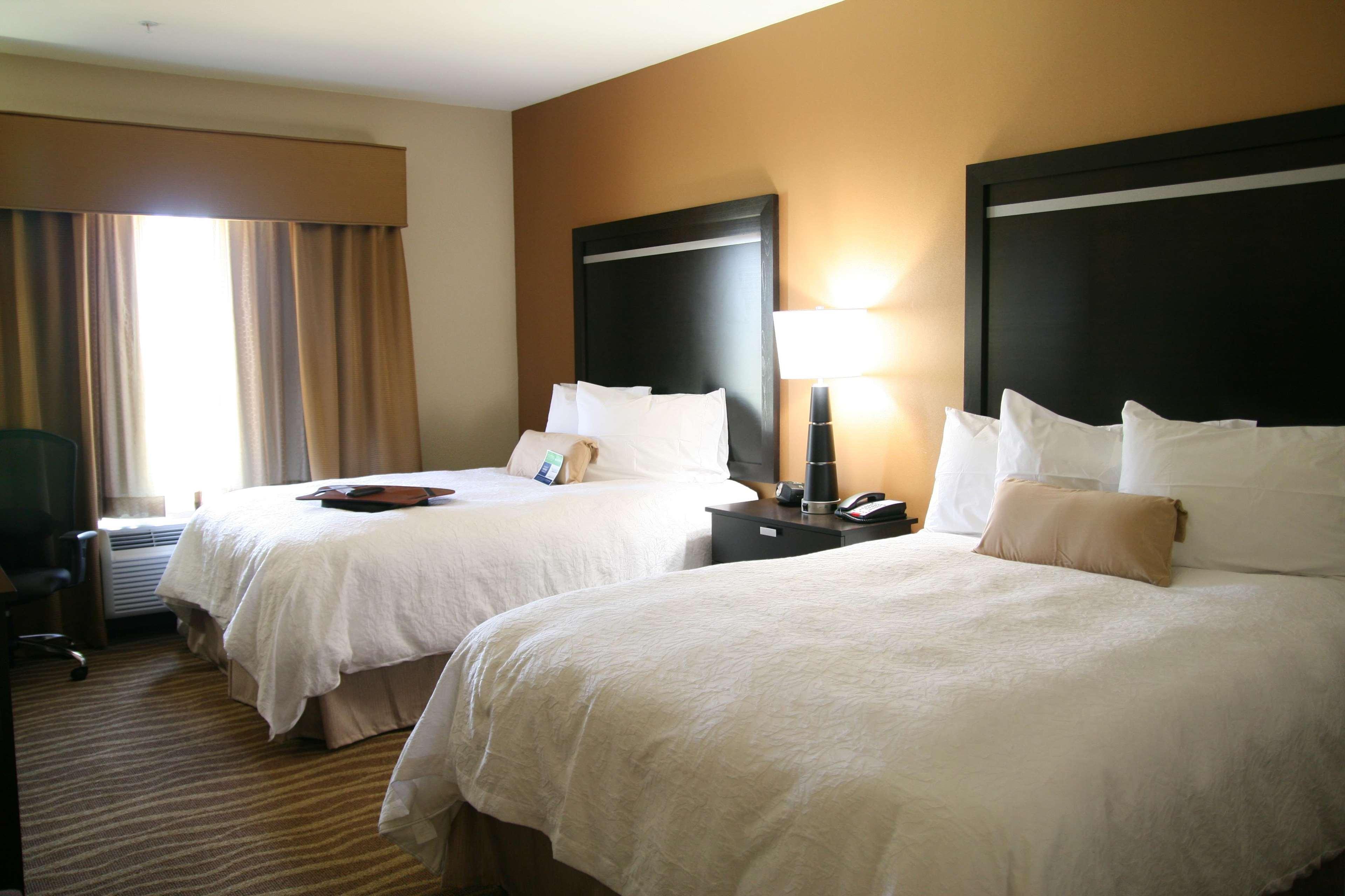 Hampton Inn & Suites Cleburne Room photo